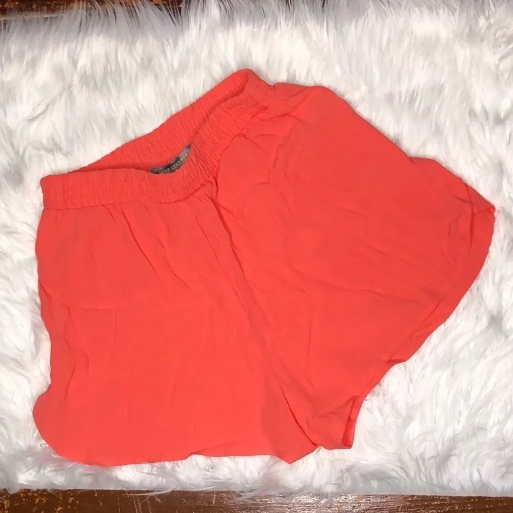 Good Luck Gem pull on shorts coral orange szS